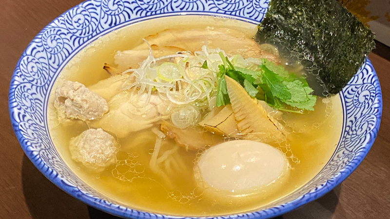 特選淡麗そば麺屋樹真