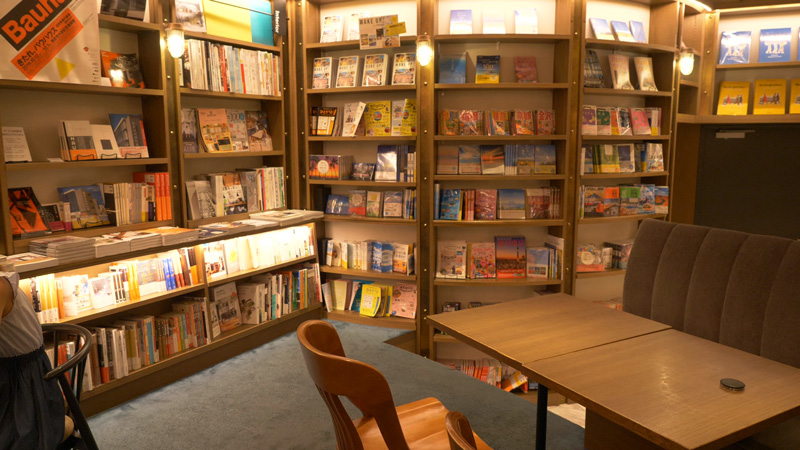 女子駅前ガイド